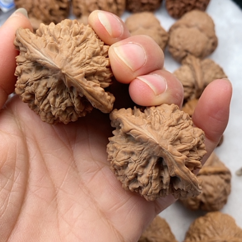 【闪购商品】吊坠文玩核桃官帽磕尖