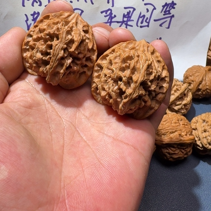 文玩核桃吊坠森*苹果园