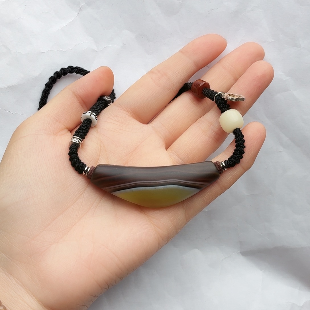 馬***森玛瑙/玉髓未镶嵌颈饰