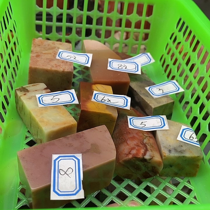 一***.寿山石印石天然原石