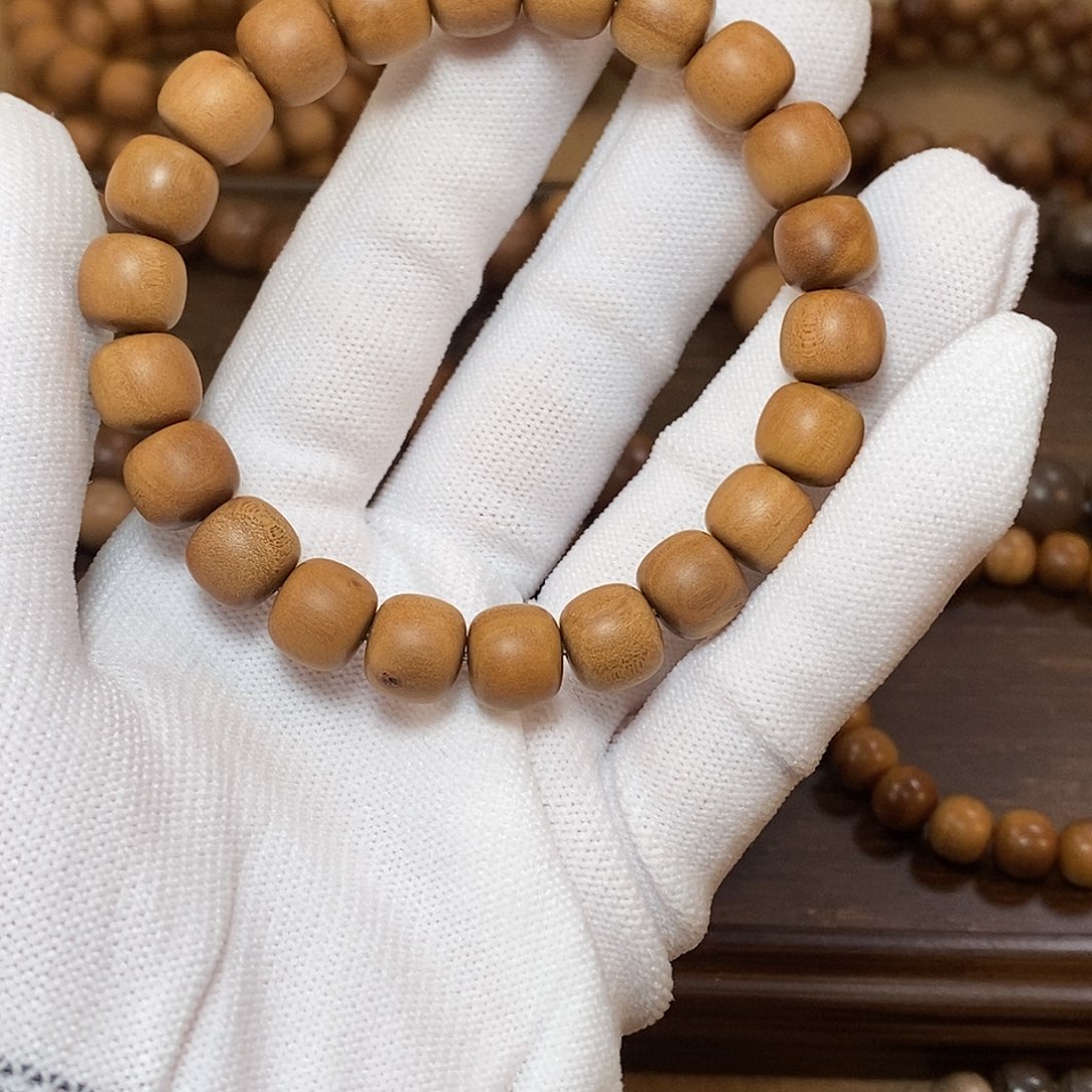 檀香木正区印度迈索尔老山檀香9/10 瑕疵