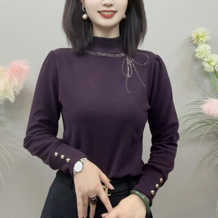 2025年秋冬季大码女装减龄轻熟洋气深紫色烫钻蝴蝶结半高领打底衫