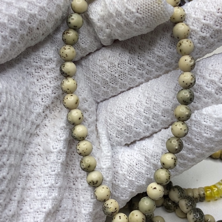 星月菩提手串绿包白圆珠手持卡7