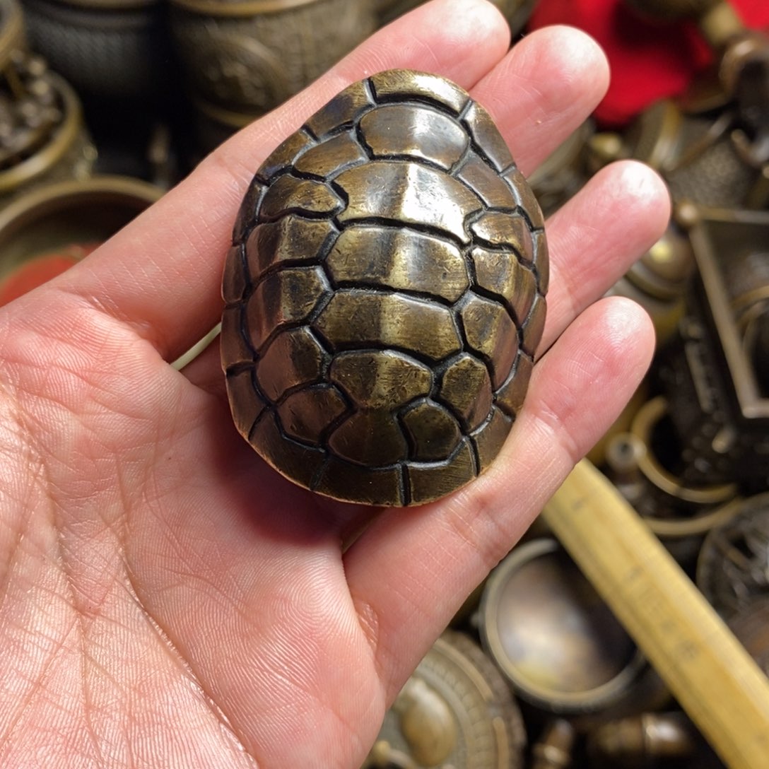 精美铜器做工精良