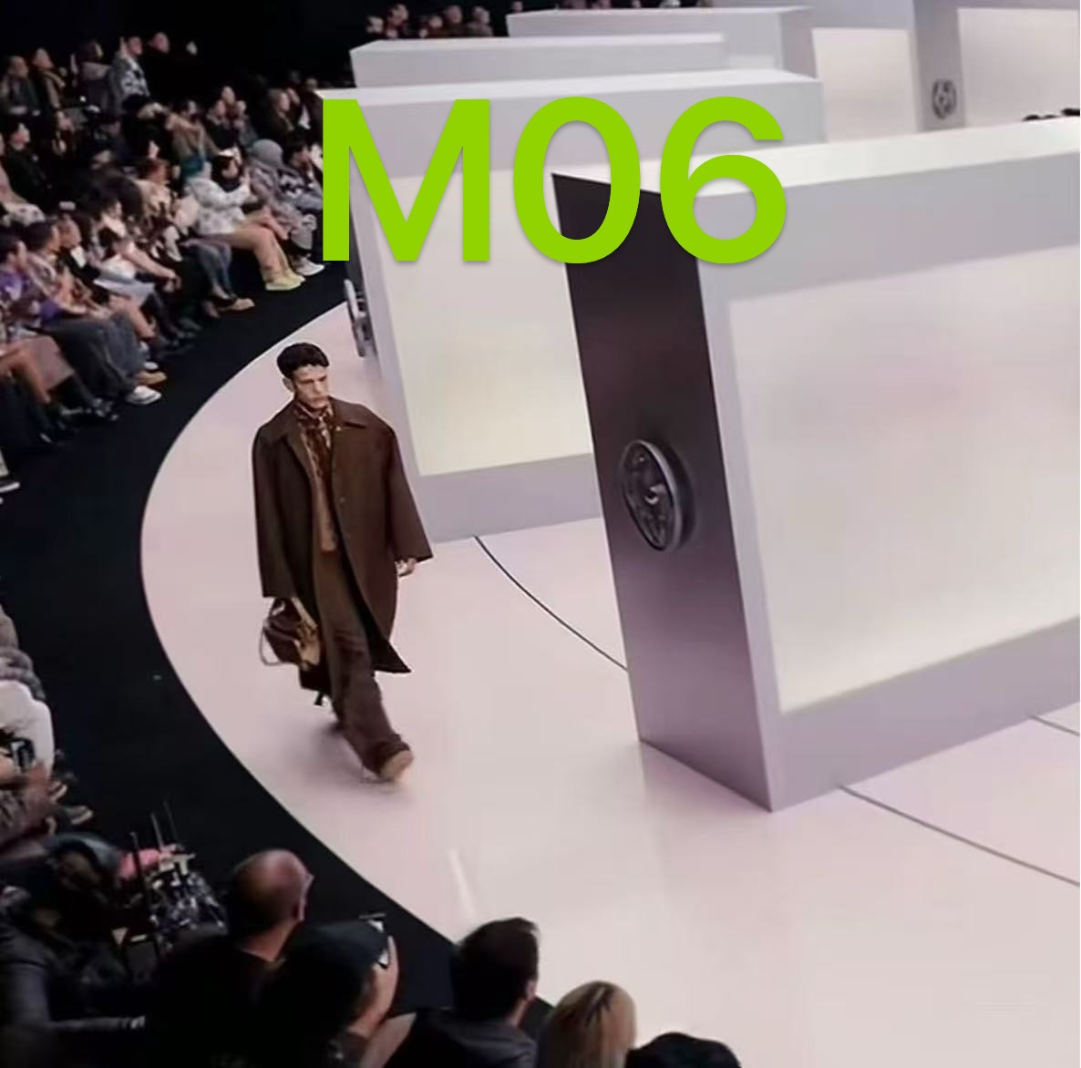 【高端定制长袖06】亮钻十字圆领休闲套头短袖  正肩 男女