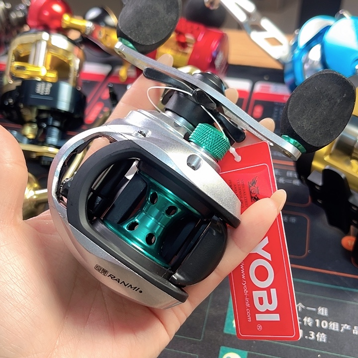 特价水滴轮右手路亚轮