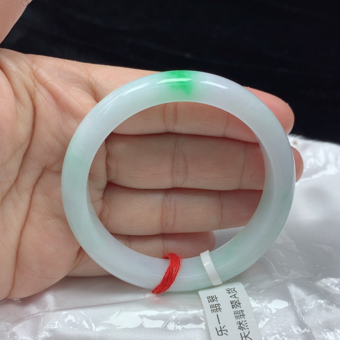 翡翠手镯未镶嵌正圈57.8