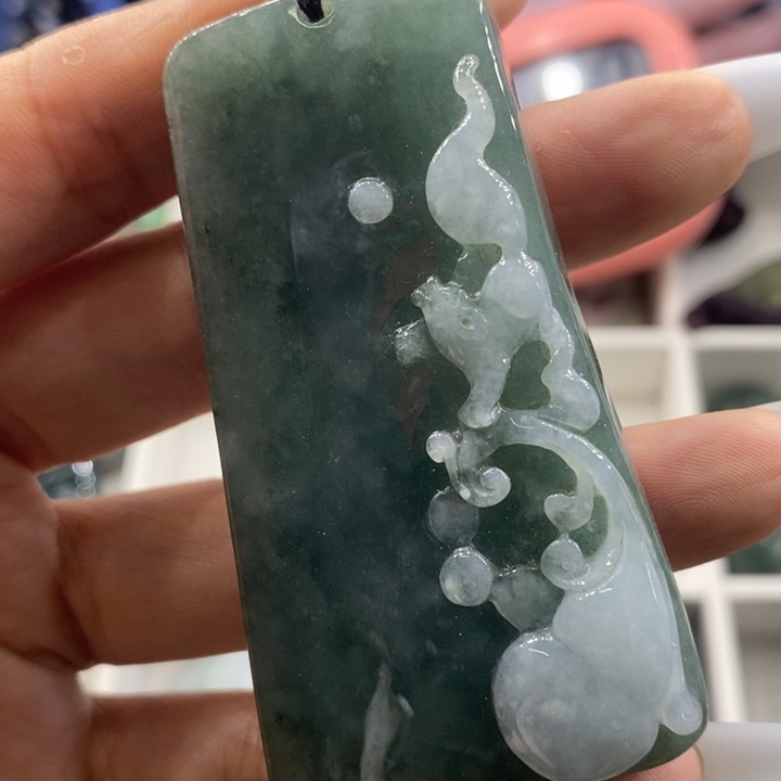 翡翠未镶嵌吊坠(不含链)王*2579