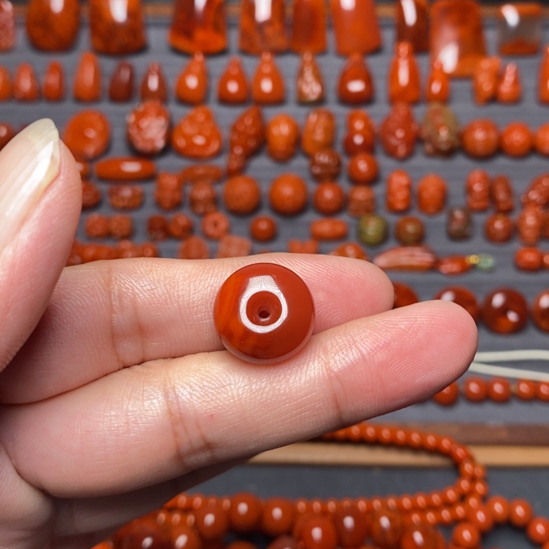 丶***n南红玛瑙扣未镶嵌