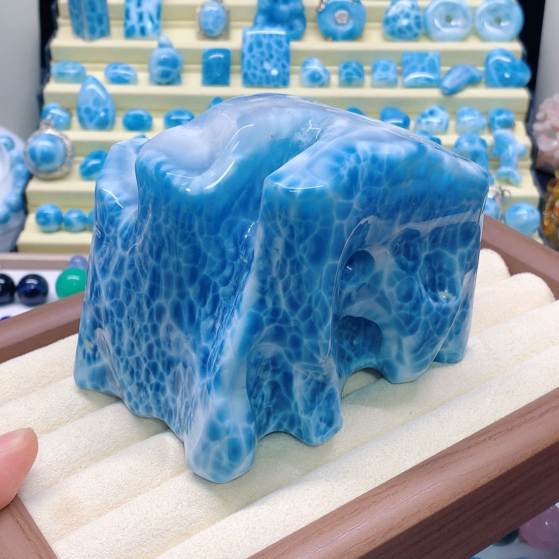 针钠钙石（海纹石）未镶嵌手链1080克