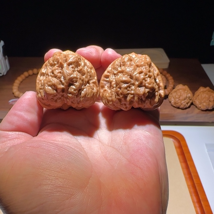 狂***子吊坠桃核闪购2，昌平蛤蟆头