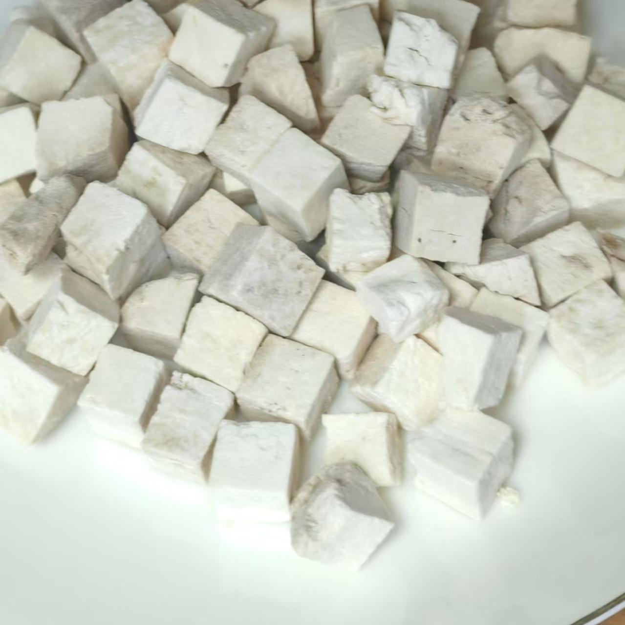 精选无熏硫云南茯苓丁块茯苓