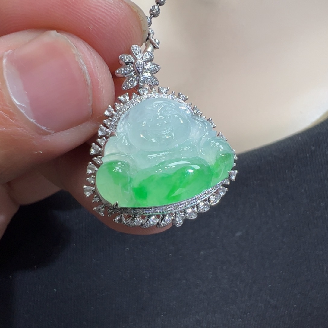 翡翠吊坠(不含链)18K金镶嵌