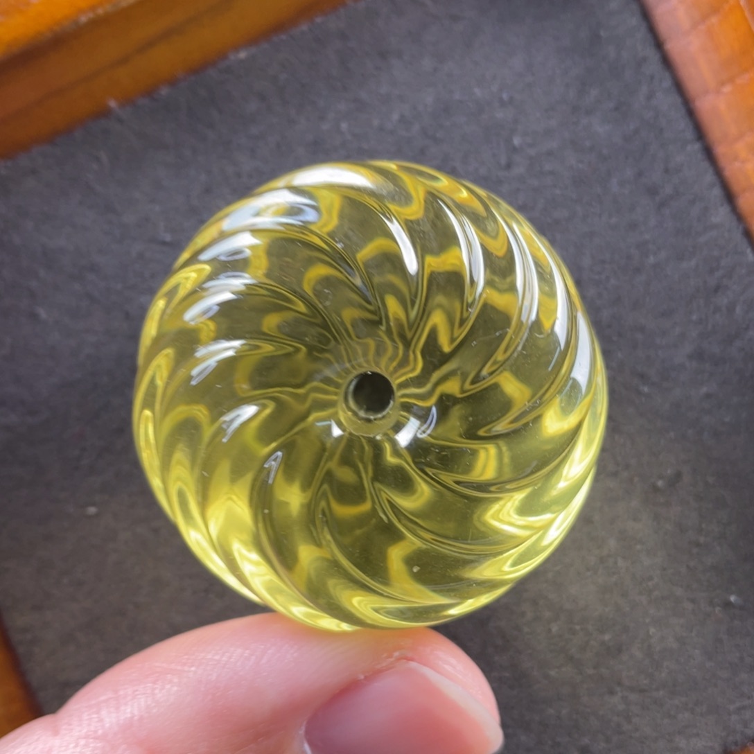 琥珀颈饰未镶嵌蜜蜡吊坠