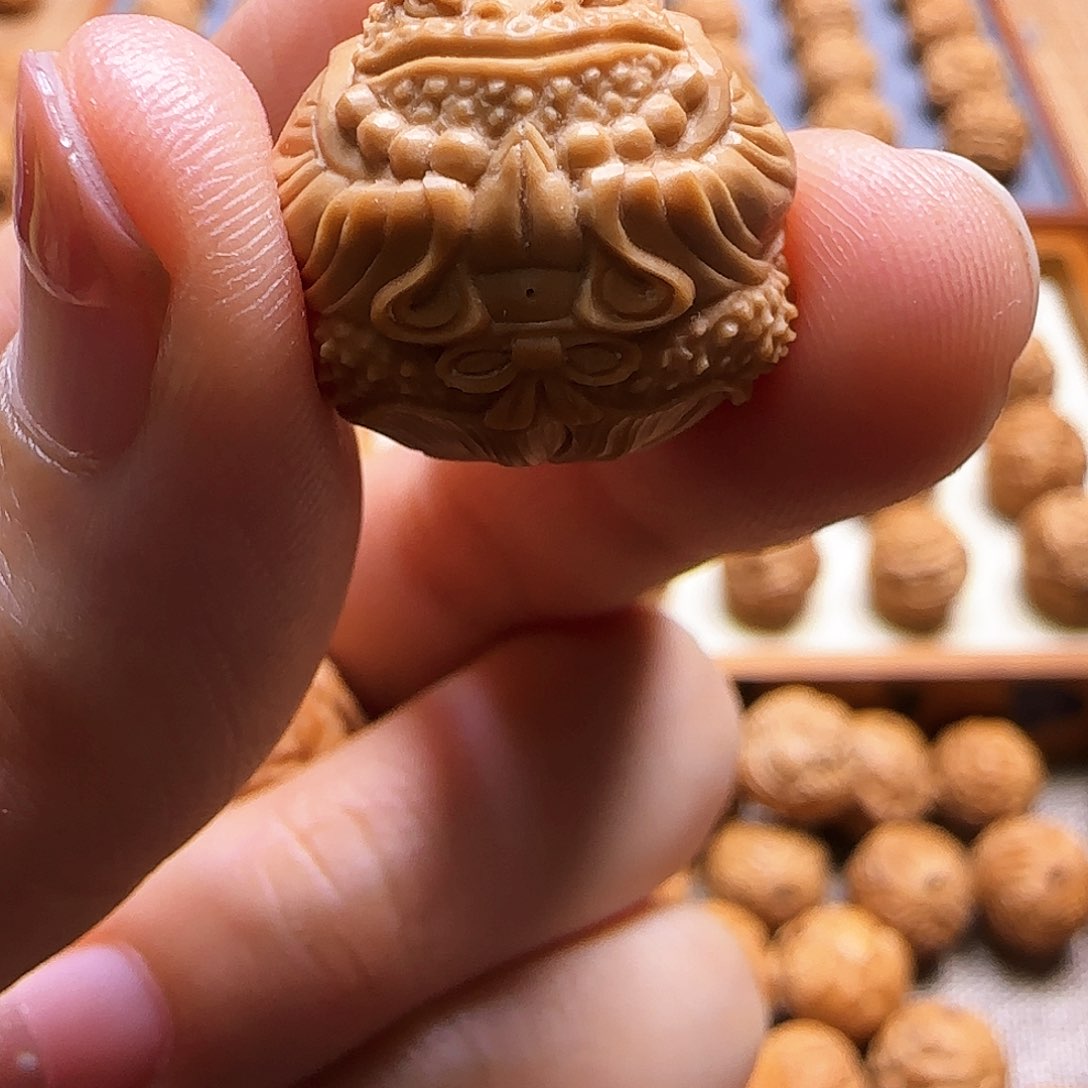 猴头核桃吊坠蟾仙天地孔18加反油福利款不退不换