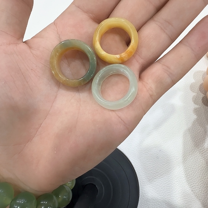 蛇纹石玉合金戒指?*乐