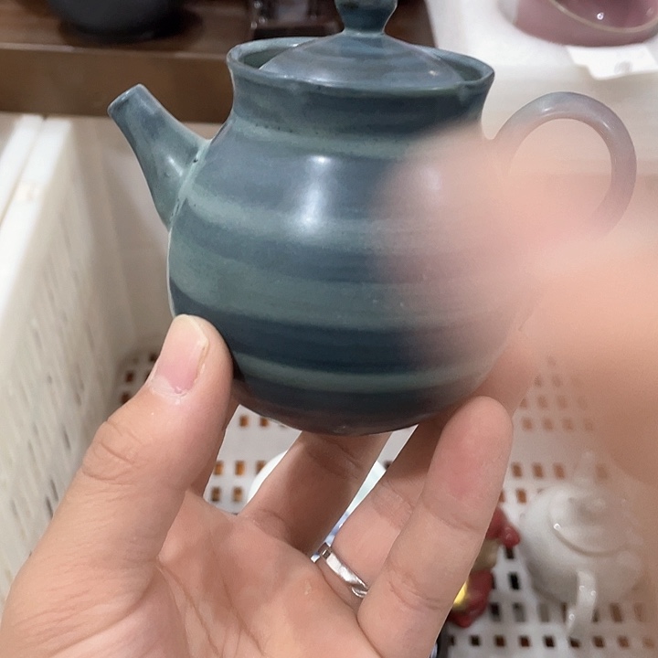 陶瓷茶具全部清清完回家过年