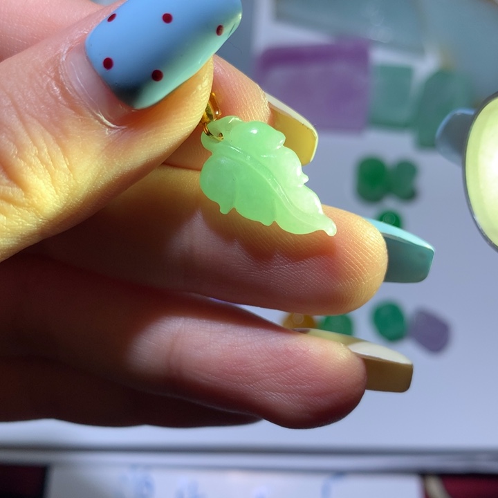 翡翠未镶嵌颈饰无镶嵌8