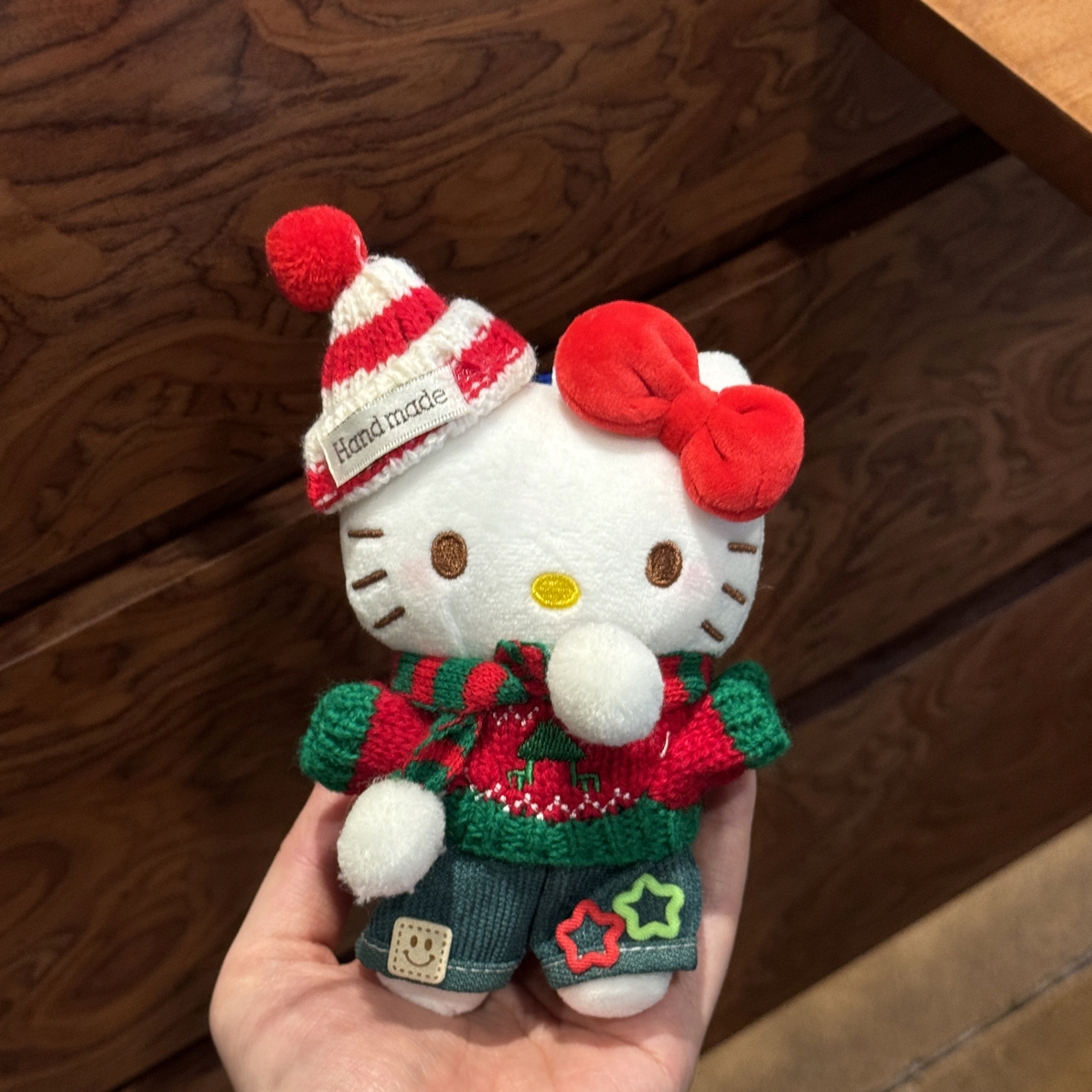 正版hello kitty包包挂件圣诞围脖冬日温暖可爱礼物挂饰