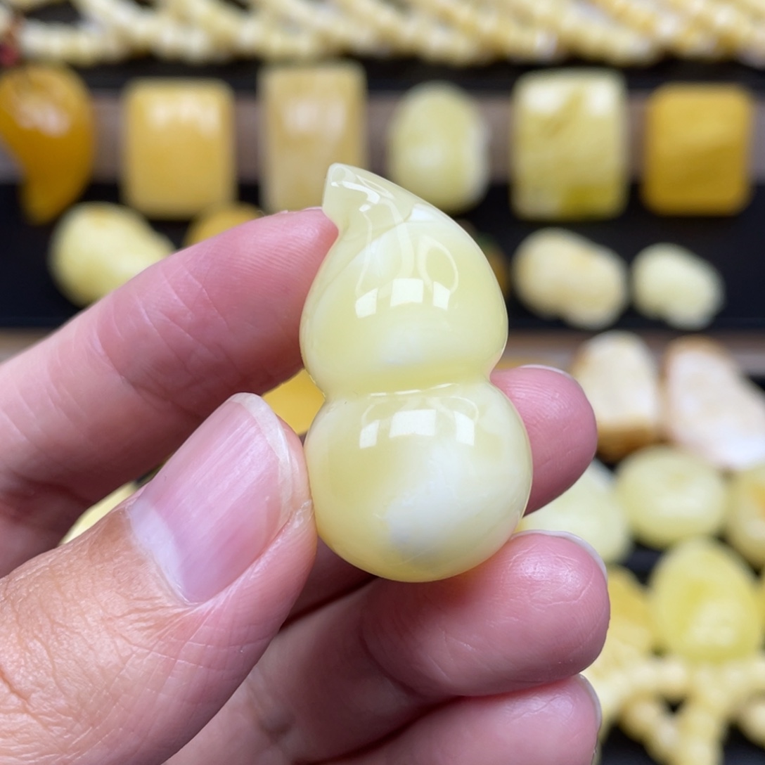 琥珀未镶嵌裸石琥珀蜜蜡