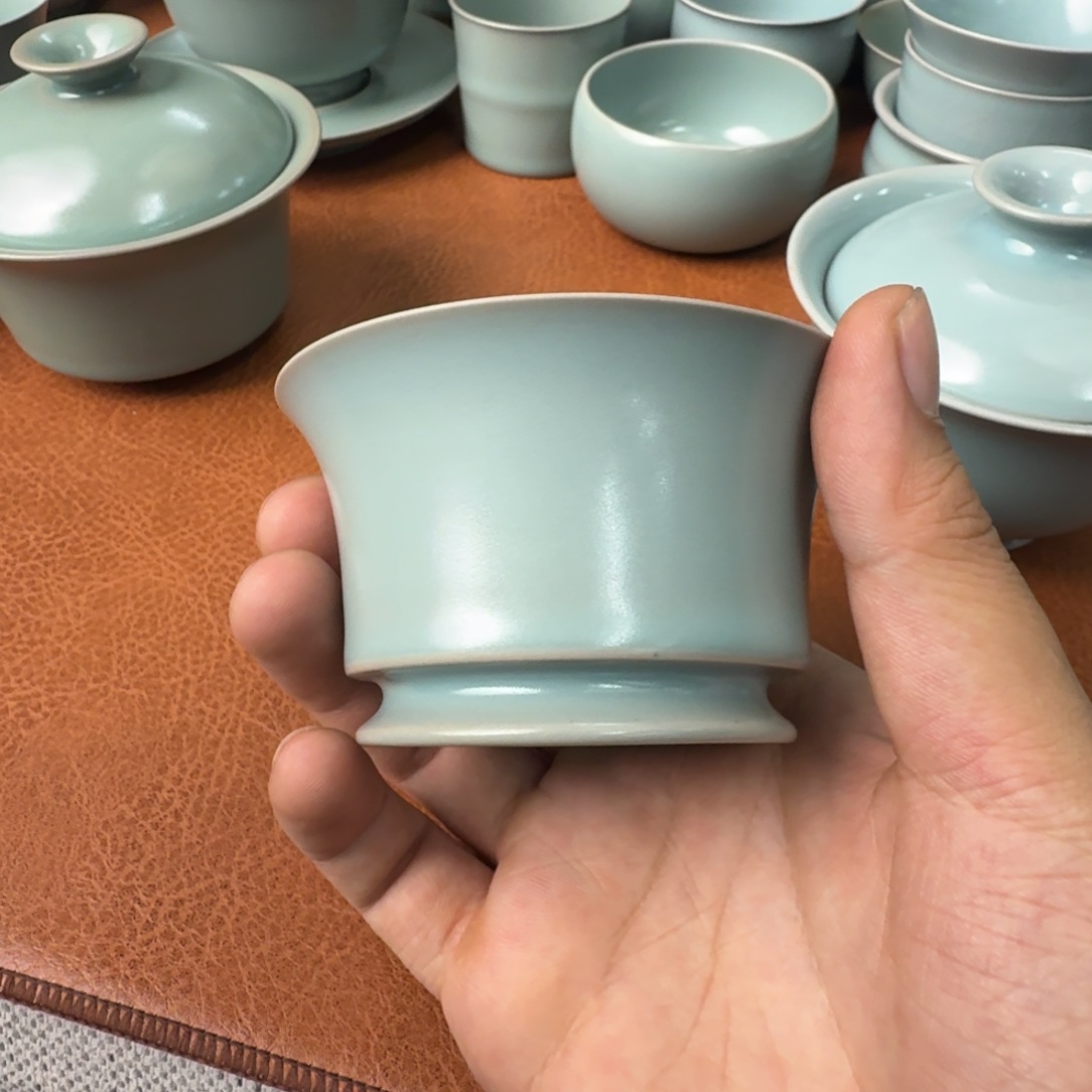 i***p陶摆件微瑕仿古天青马蹄杯哈哈哈哈