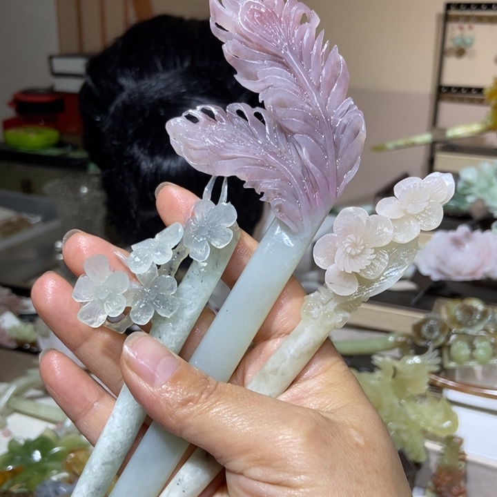 珍***我蛇纹石玉未镶嵌发饰