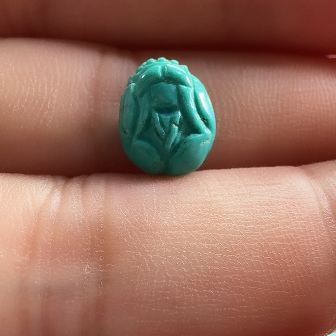 绿松石未镶嵌颈饰