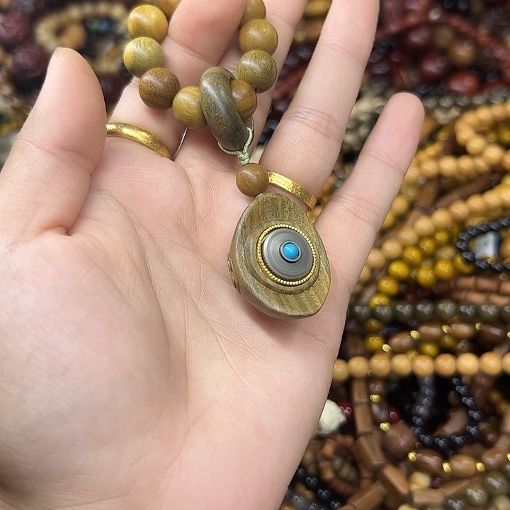 维腊木（绿檀）手串/手链