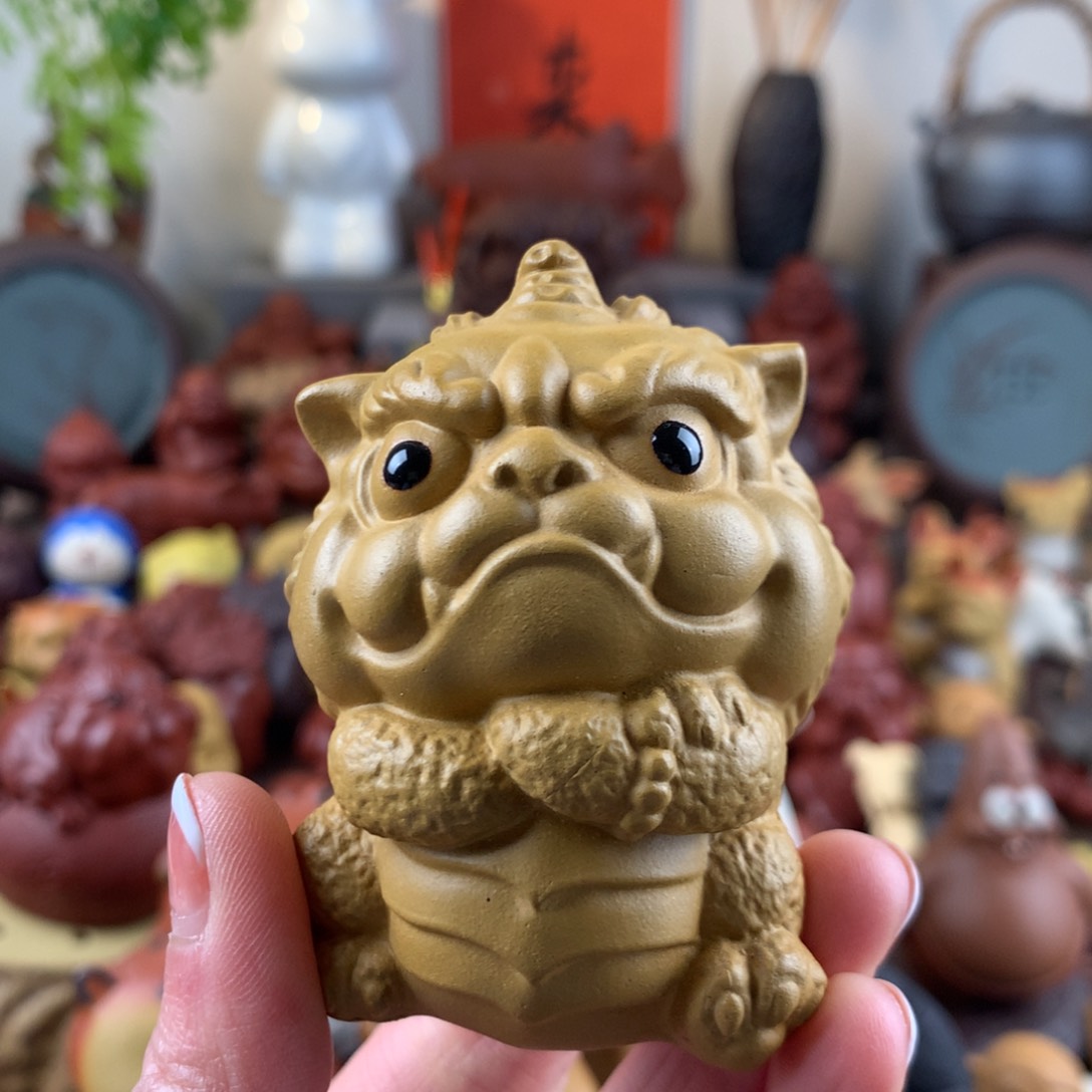 紫砂茶宠事事如意喜狮段泥