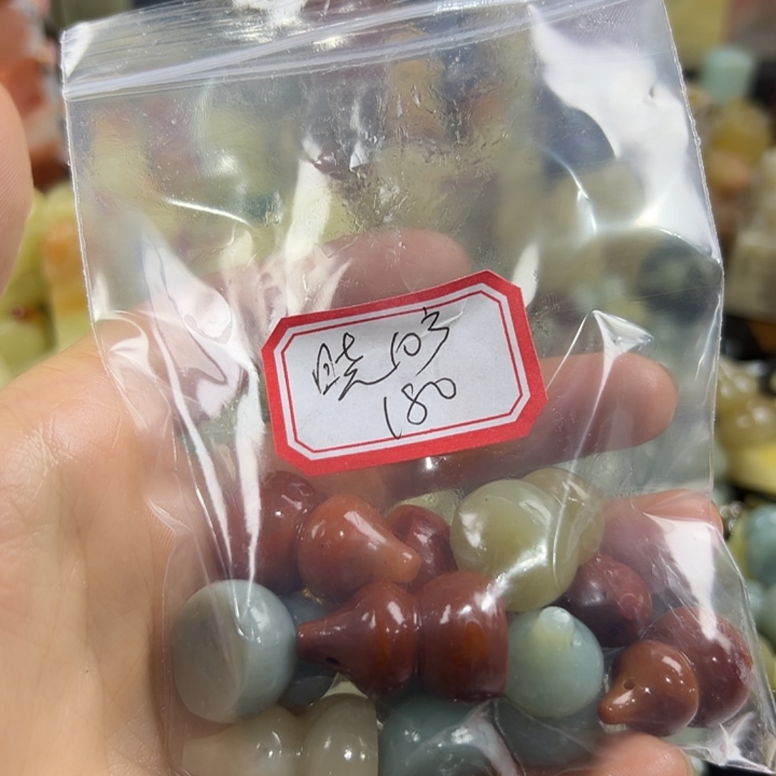 晓***牛昌化石印石10方石头