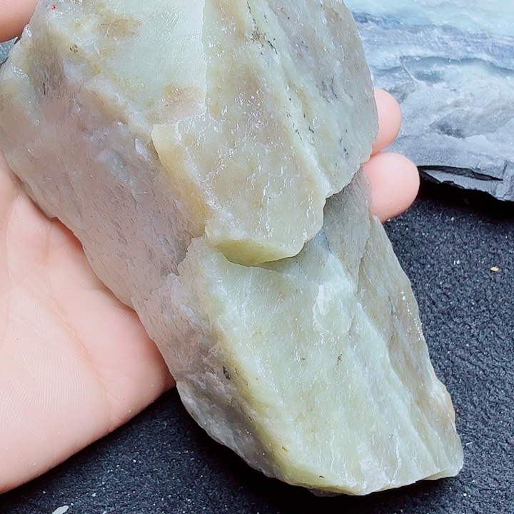 未镶嵌和田玉（糖玉）珠宝半成品