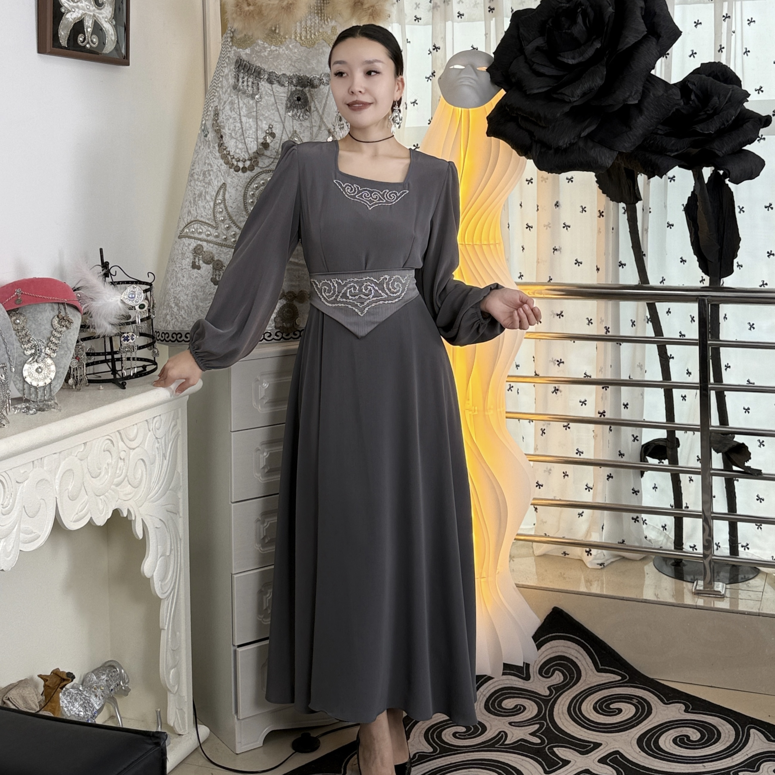 爆款民族风手工连衣裙