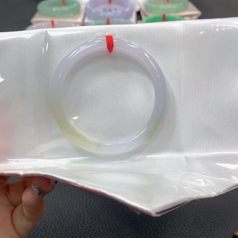【闪购商品】翡翠手镯未镶嵌翡翠