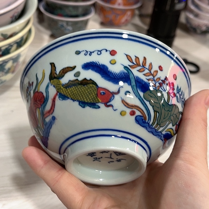 瓷片直径12.5厘米……绿