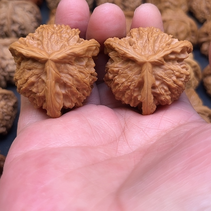 文玩核桃吊坠文*武我想要