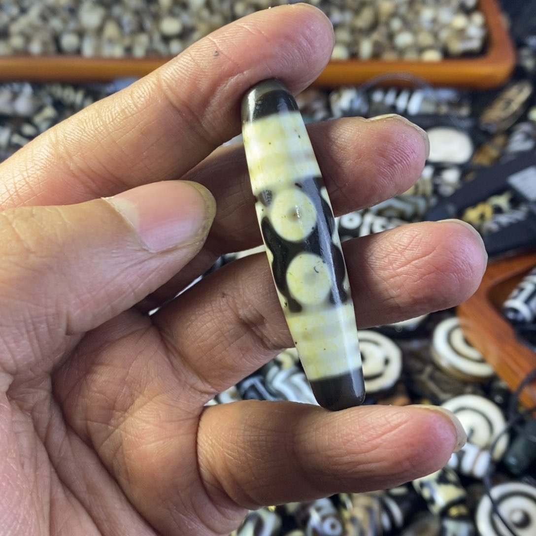 玛瑙/玉髓颈饰未镶嵌台手工三眼