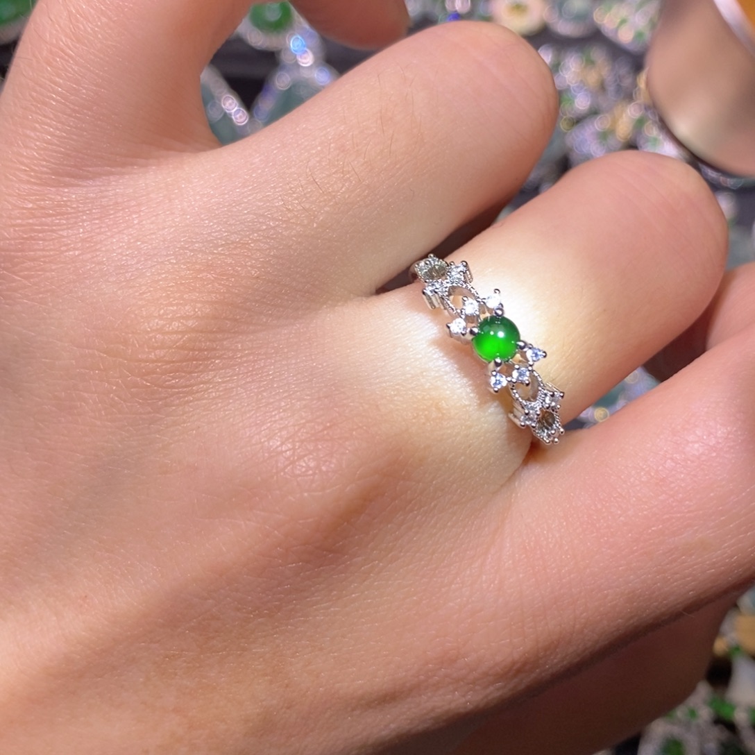 翡翠未镶嵌颈饰天然