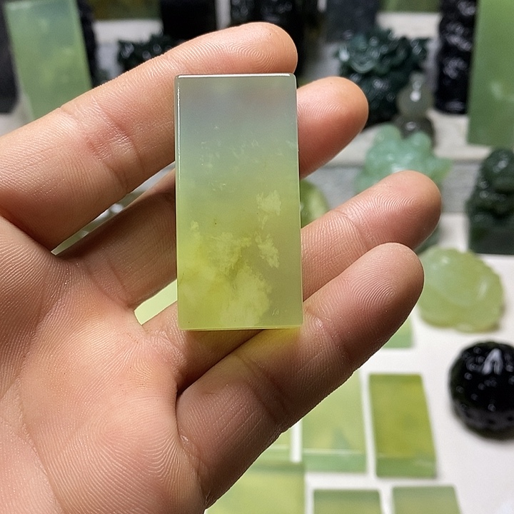 岫玉挂件未镶嵌岫玉