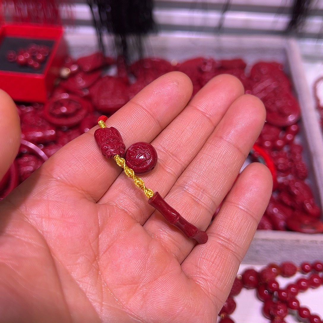 百***艳天然辰砂一鸣惊人节节高升生肖鼠