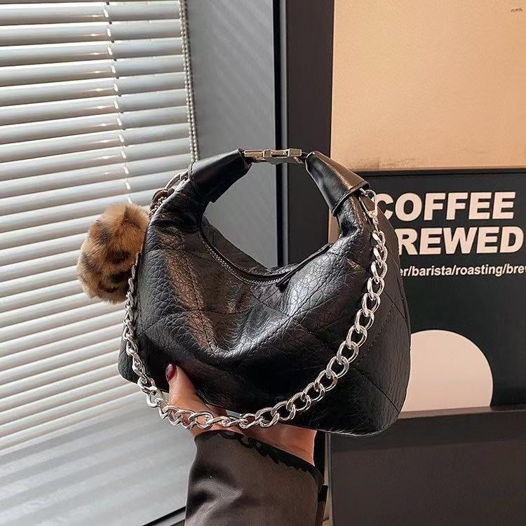 新款时尚百搭小众女士手提小斜挎包包