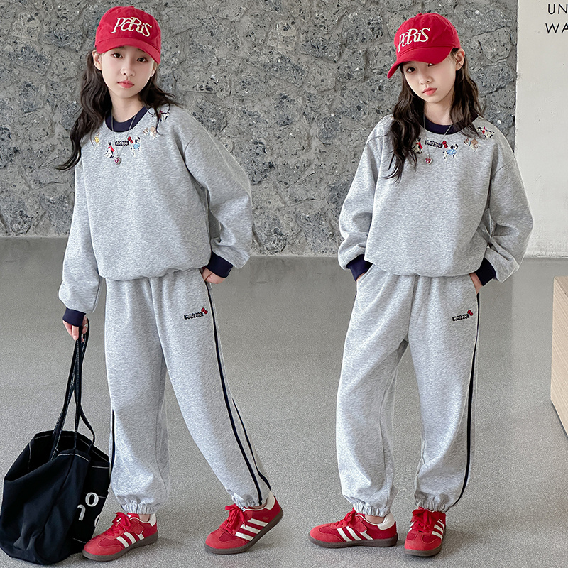 女童秋装2025新款小宝宝中大童韩版洋气百搭休闲儿童装女孩春秋季