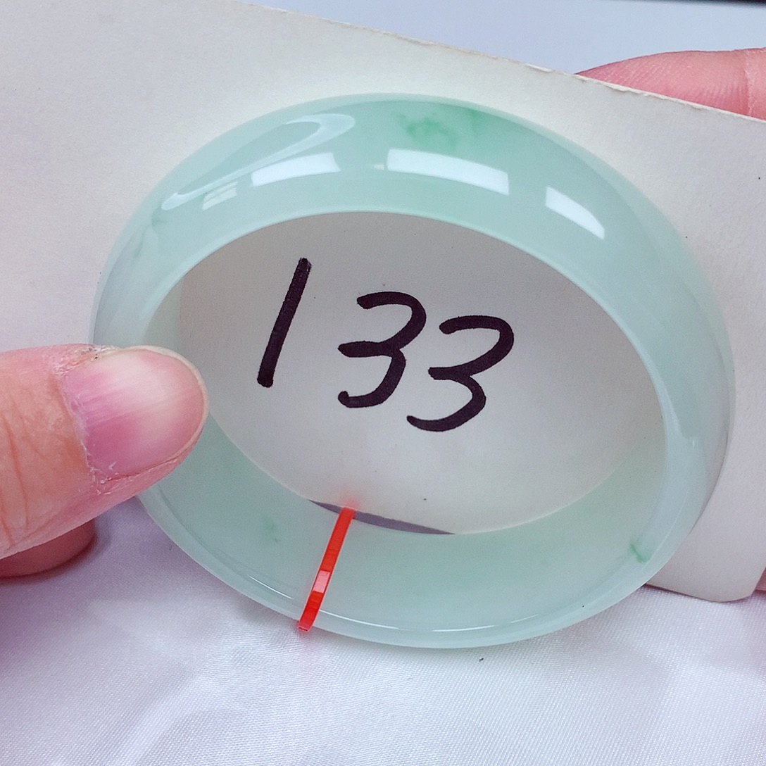 翡翠未镶嵌手镯翡翠