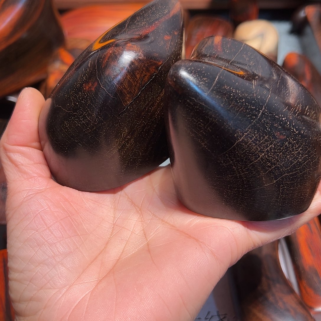 交趾黄檀（大红酸枝）行****0