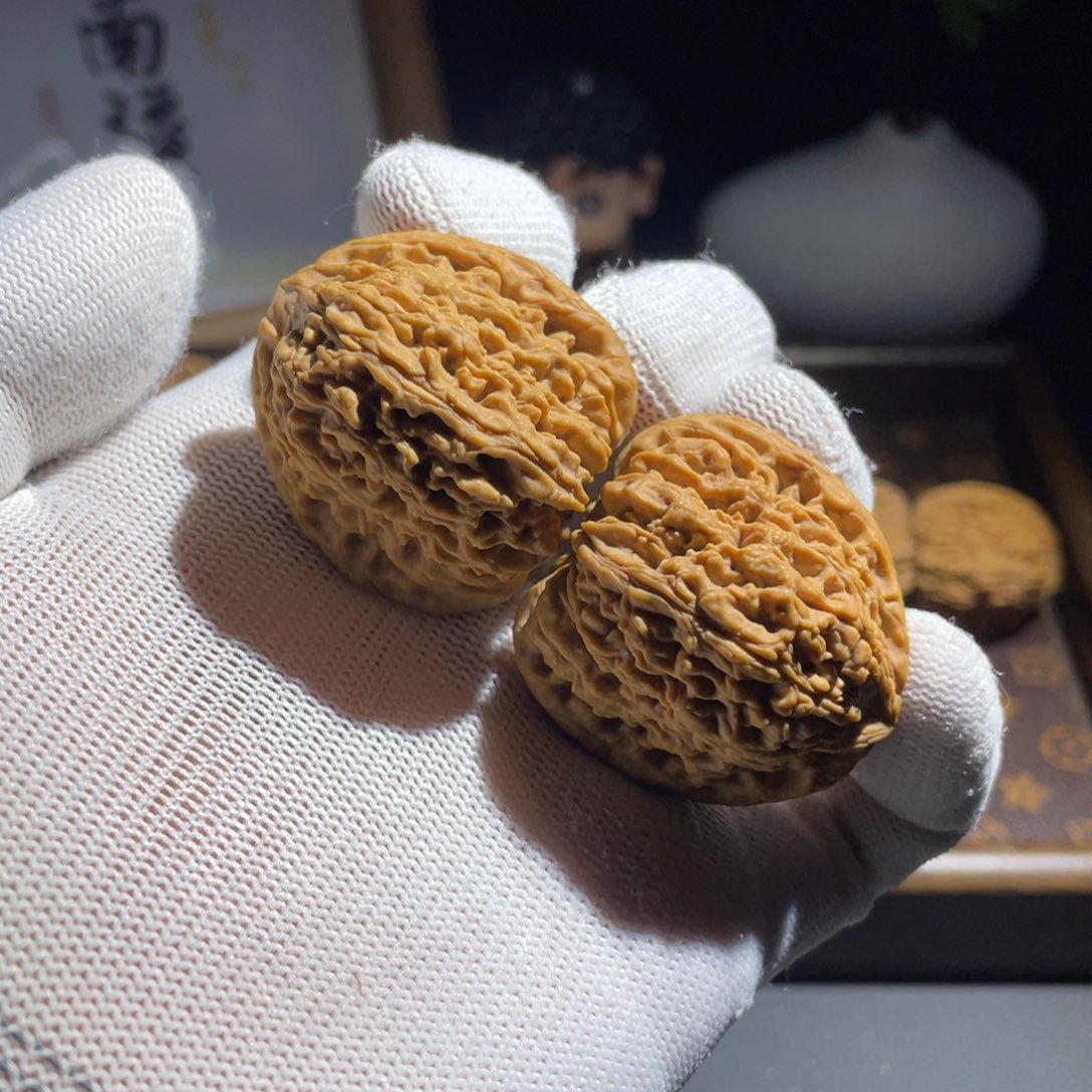 文玩核桃吊坠半*核桃