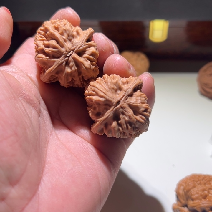 文玩核桃把件Z*T老款鸡心