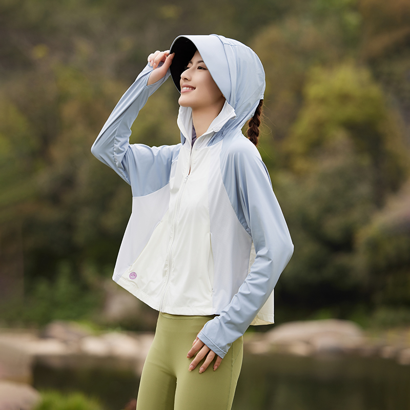 蕉下客夏季防紫外线女款黑胶帽檐透气防晒服薄款户外休闲防晒衣