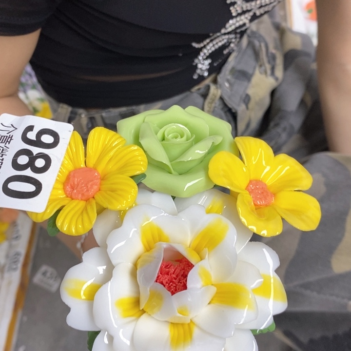 摆件陶瓷材料加工