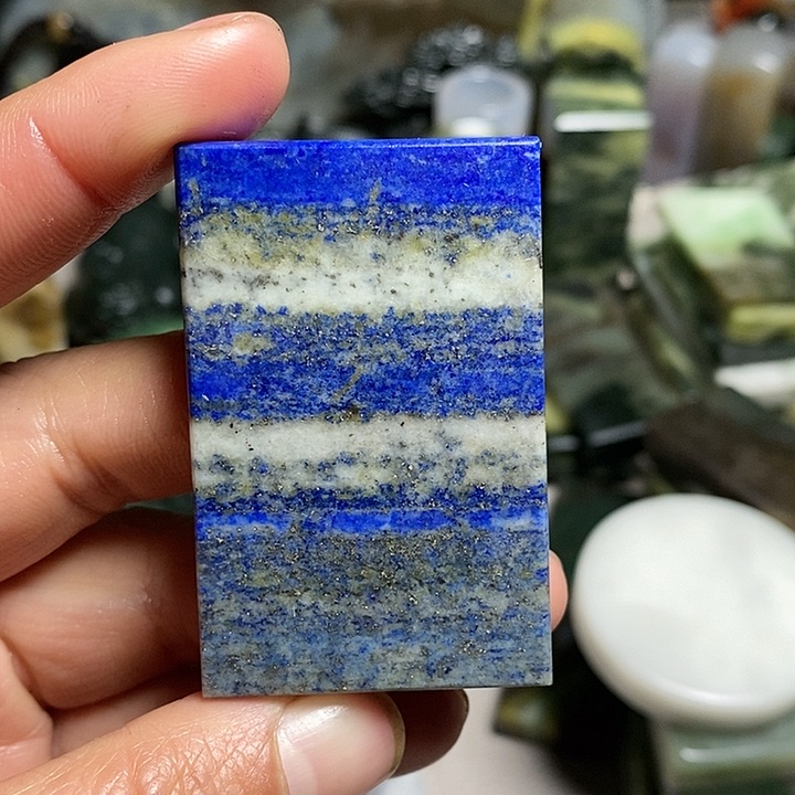 【闪购商品】青金石原石未镶嵌