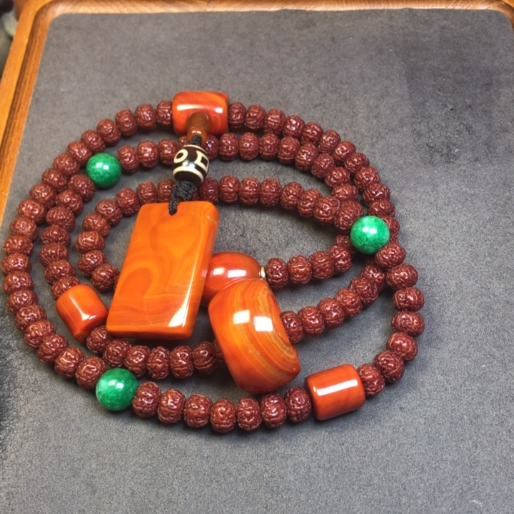 金刚菩提吊坠杨*源金刚