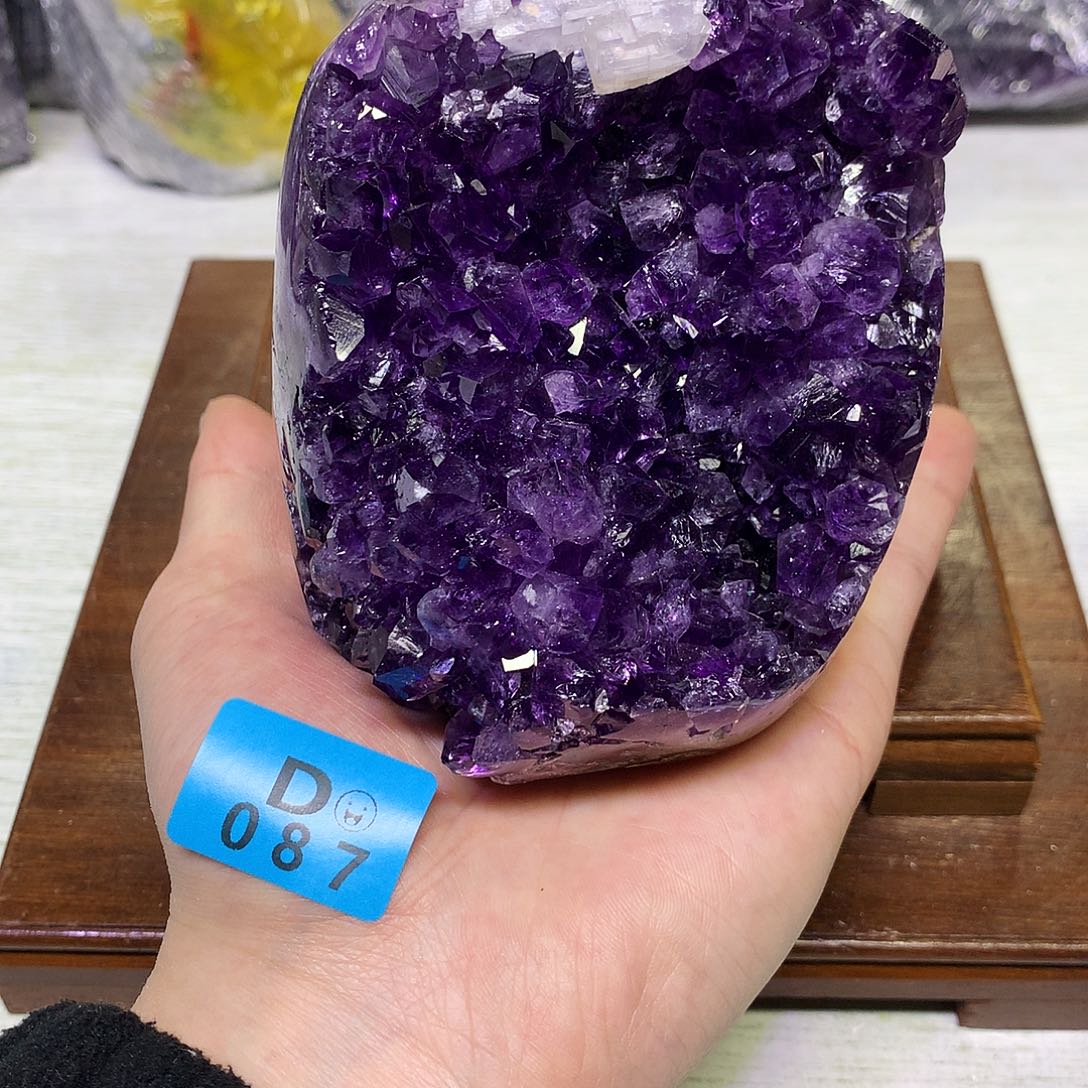 紫晶大型摆件（非配饰）未镶嵌
